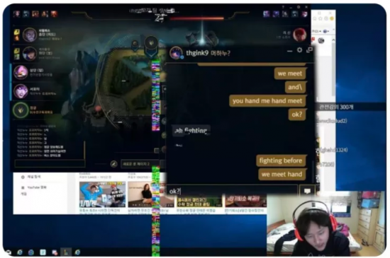 杭州举办首届老年电竞赛吸引55岁以上参赛者